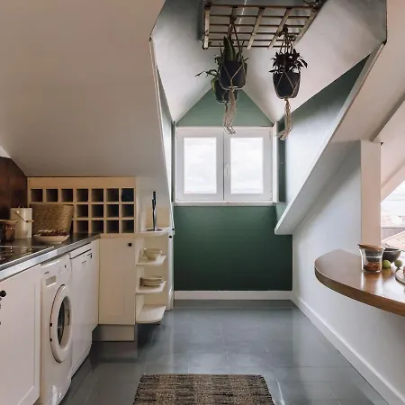 Molako - 1 Bedroom Penthouse In Principe Real Lisboa