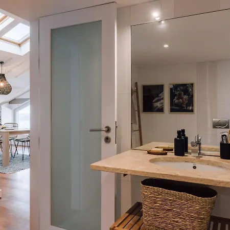 Molako - 1 Bedroom Penthouse In Principe Real