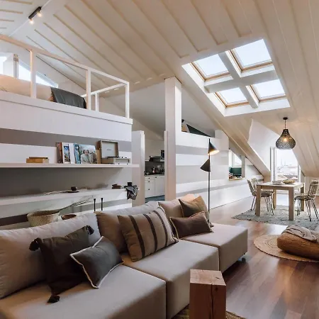 Molako - 1 Bedroom Penthouse In Principe Real Lisboa