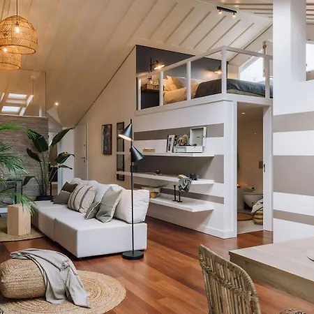 Molako - 1 Bedroom Penthouse In Principe Real